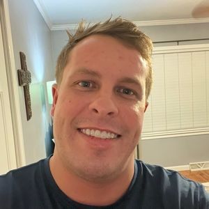 Meet your Posher, Adam